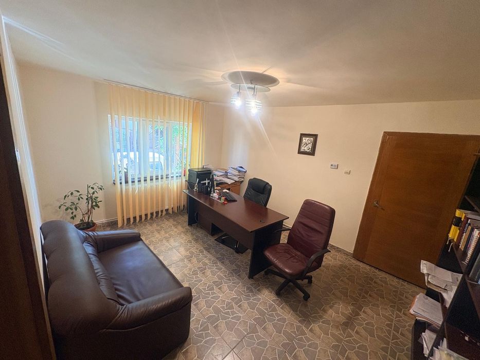Calarasi, strada Flacara, inchiriere ap 2 camere pretabil birou