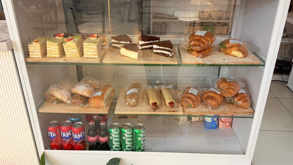 Витринный холодильник