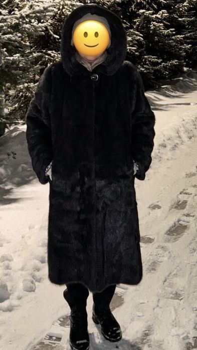 Продаю Шубу норковую