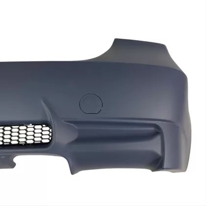 Задна броня за БМВ BMW Е90 М3 дизайн.