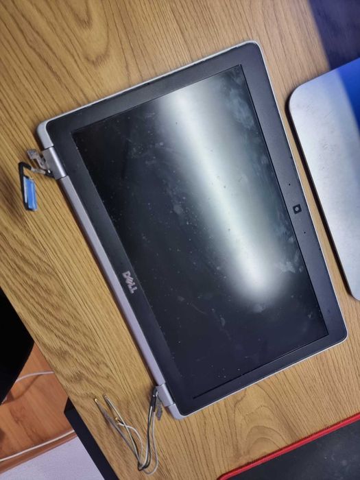 Capacul superior pentru laptop Dell Latitude E6220