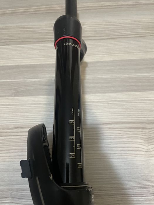 Vand furca Rockshox Lyrik select + 180mm