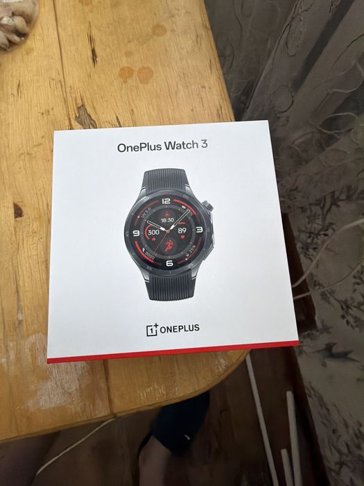 OnePlus Watch 3 продам. Почти новые.