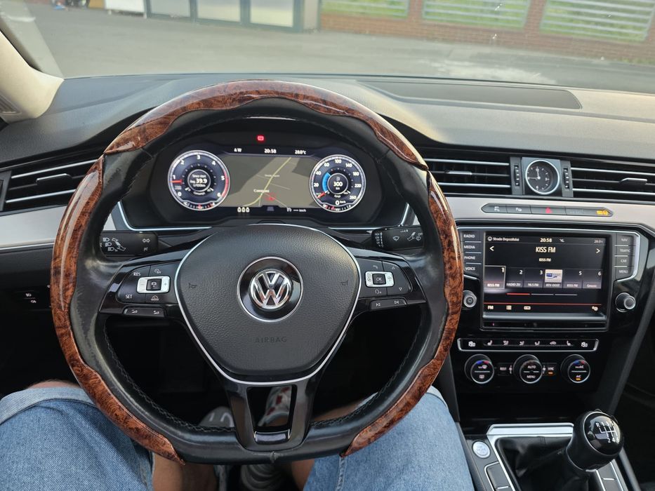 VOLKSWAGEN Passat 2016 — imagine 3
