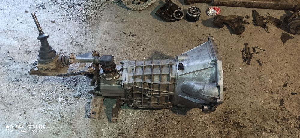 Каробка на ниву Шевролет