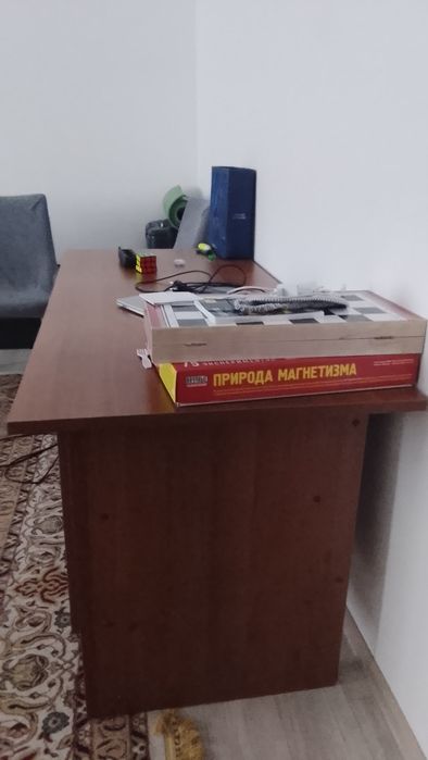 Отдам даром стол