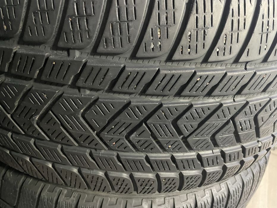 Продам шины 265/45 R20 все сезонки