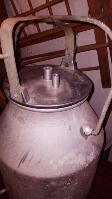 Бидон от доильного апарата