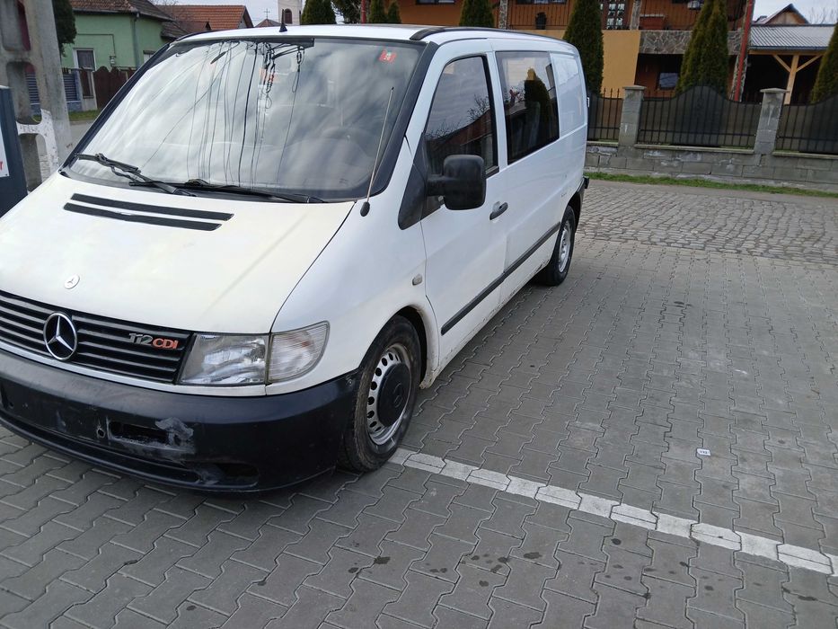 Mercedes Vito 8+1 2003