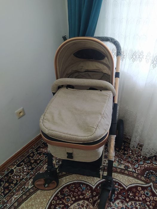 400 минга коляска сотилади холати Зур. Янги умуман ишлатмадим