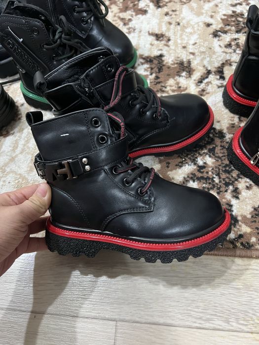 Продам обувь  разные