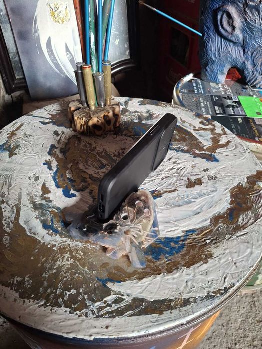 поставка за телефон