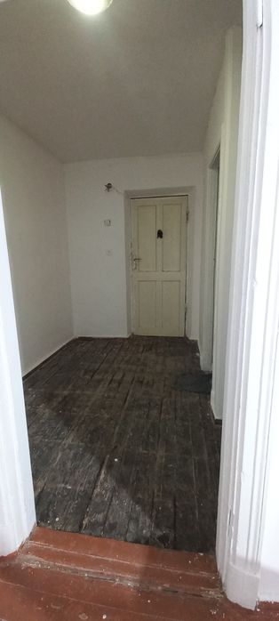 Srochna sotiladi kvartira 3-xonali