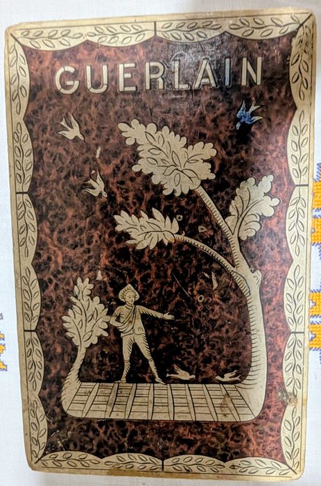 Cutie vintage GUERLAIN rară anii ’30 fostă cutie de parfum franțuzesc