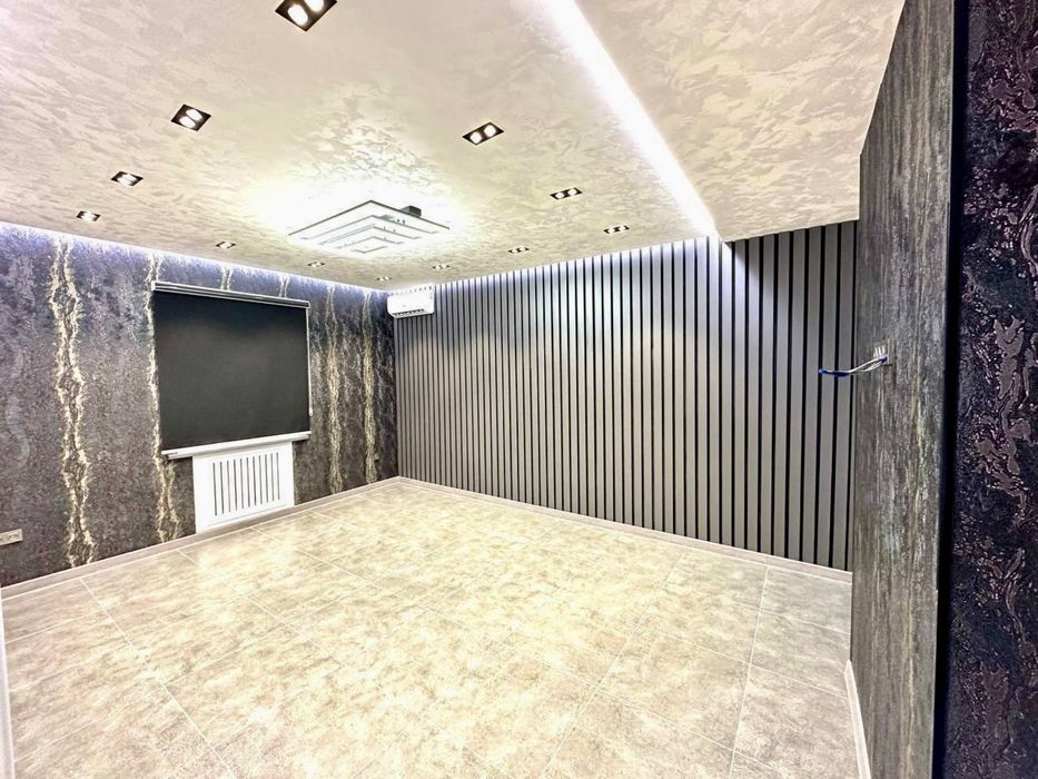 Продаю Hi-Tech Office Юнусабад Мечеть.Бадамзар Вдоль Дороги 95м2.