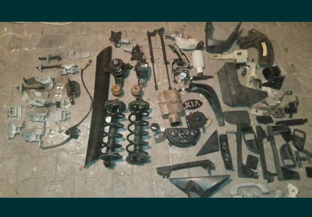 Запчасти на автомобиль кия соол