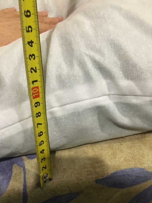 Възглавница с пълнеж от 100% органична, овча вълна.