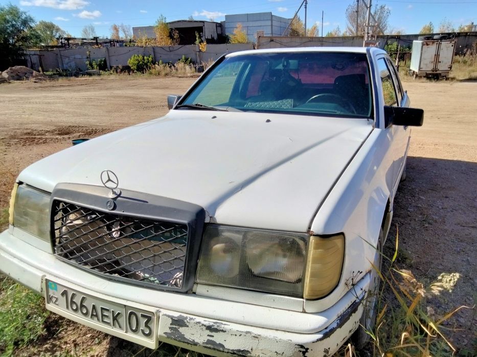 Продам мерседес.