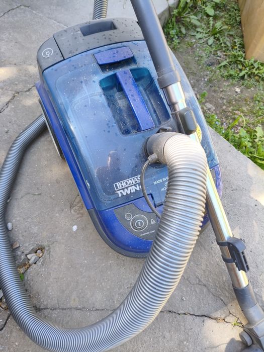 Моющий пылесос Томас