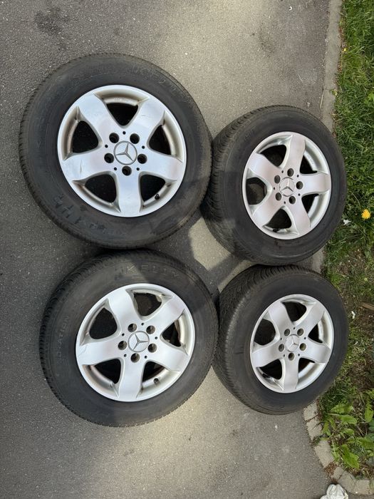 Set jante aliaj R15 Mercedes cu cauciucuri de vara