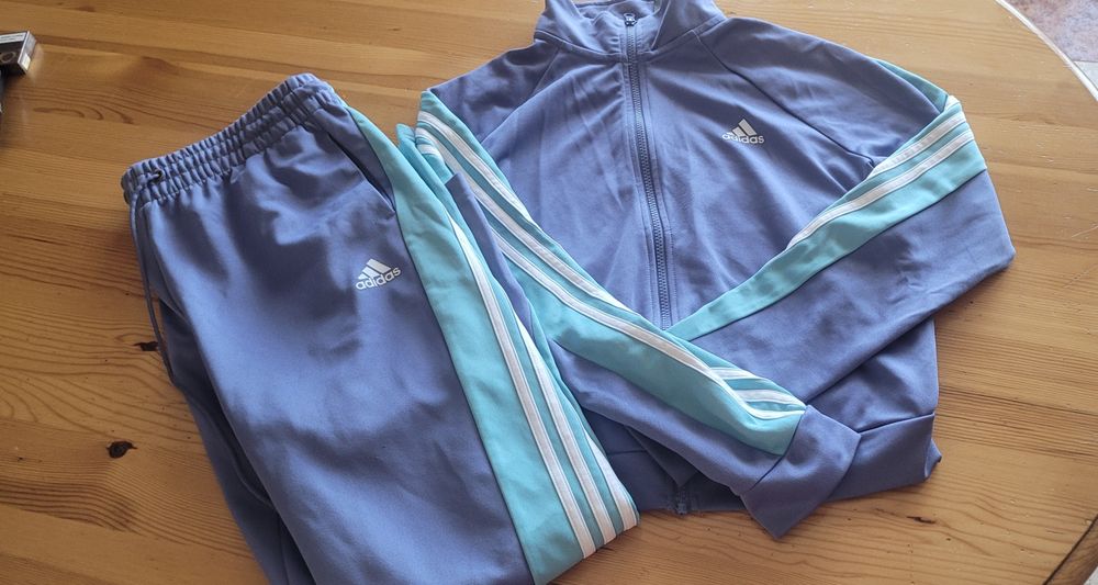 Adidas L анцуг лилаво и мента