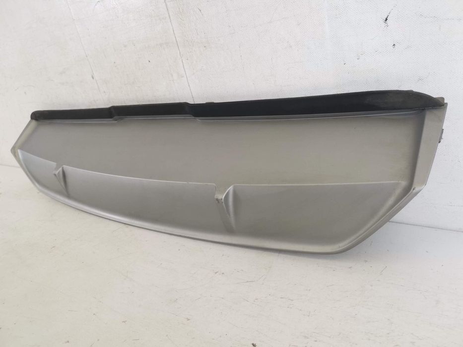 Орнамент Задна Броня Ауди Q8 / Audi Q8 S-Line Оригинален В Добро Състо