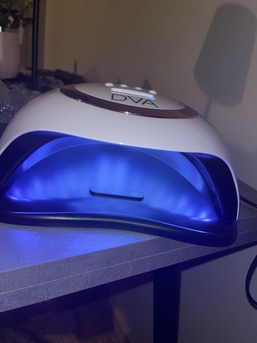 Lampa uv si suport incheietura mainii