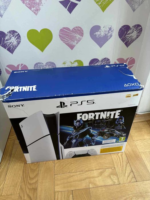 Playstation 5 1 TB Slim Disc Edition с два джойстика и гаранция!