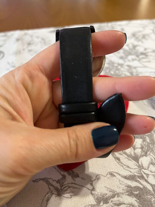 Дамски часовник.