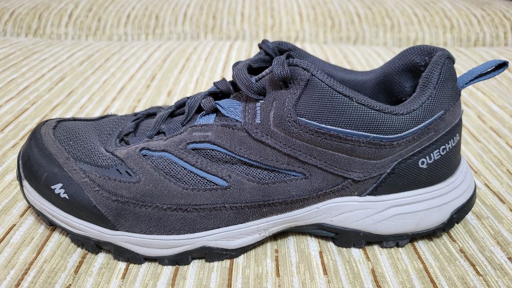 Трекинговые кроссовки Decathlon QUECHUA MH100