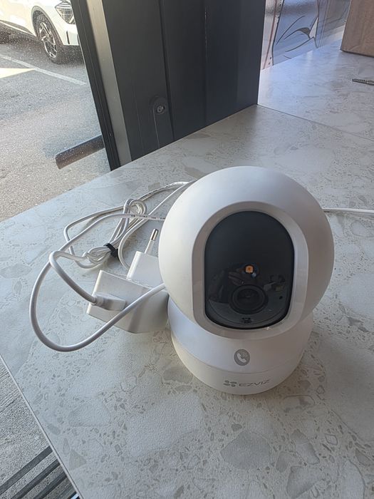 Камера видеонаблюдения