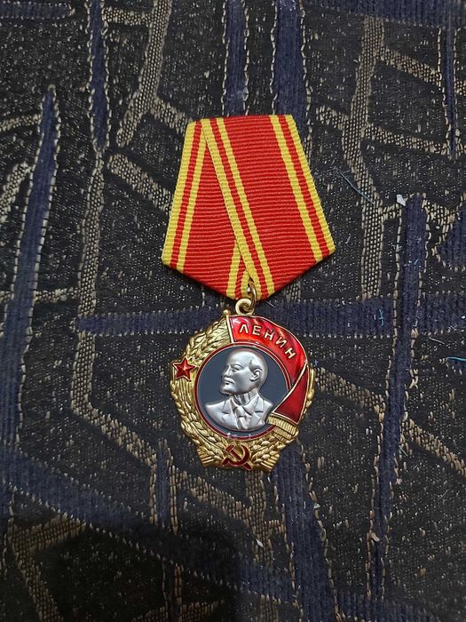 Аналоги Орденов СССР без золота и серебра