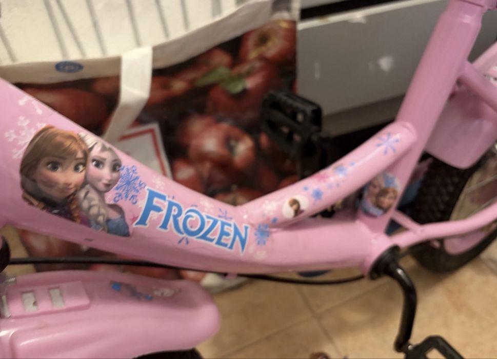 Детско колело Frozen замрьзналото кралство 16"