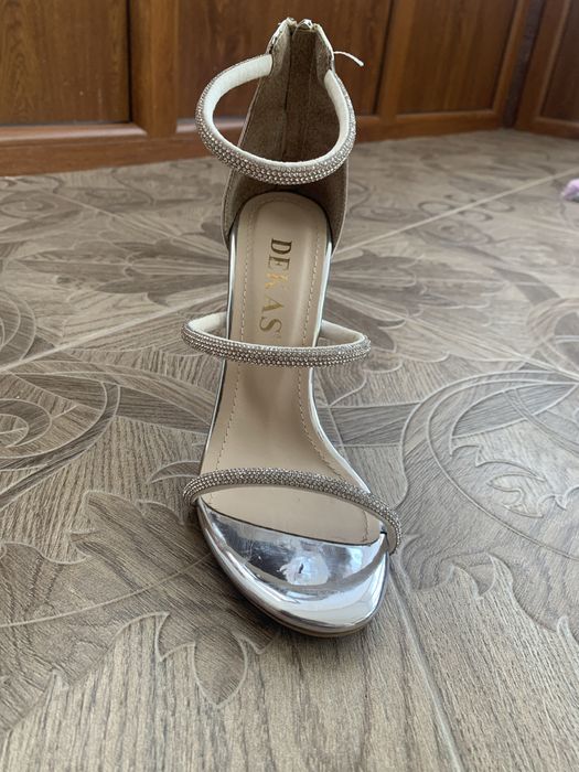 Дамски обувки