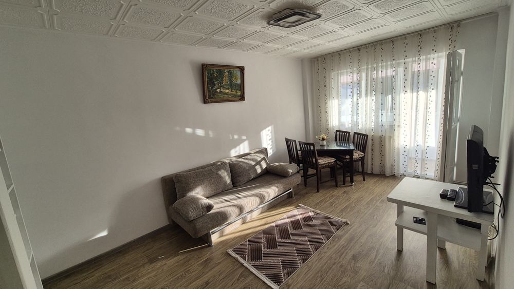 Apartament de închiriat