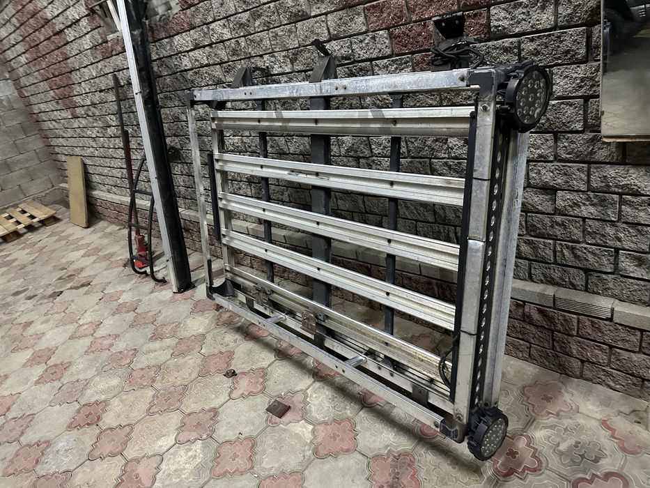 Багажник на авто