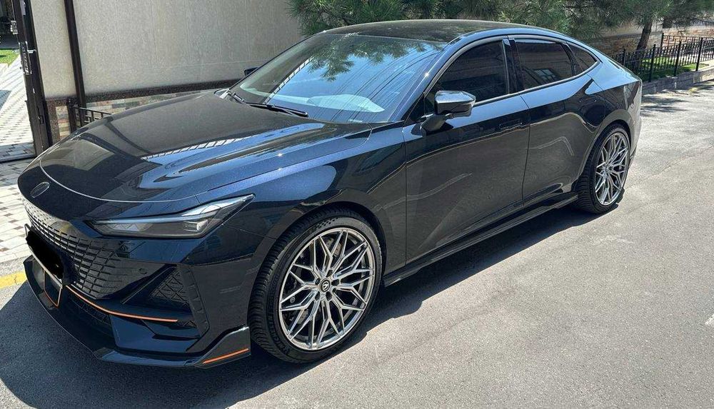 Changan UNI-V 2024 1.5Turbo