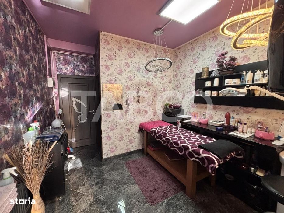 Casa individuala cu 5 camere +spatiu comercial  3 bai Sibiu