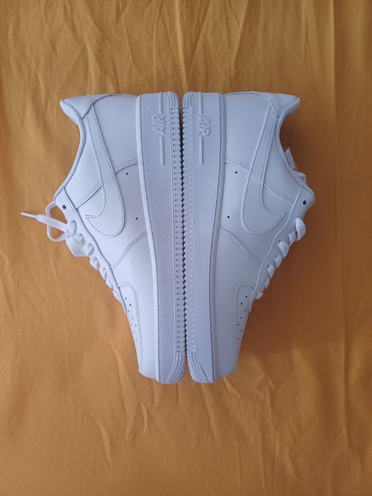 Air Force 1 Triple White