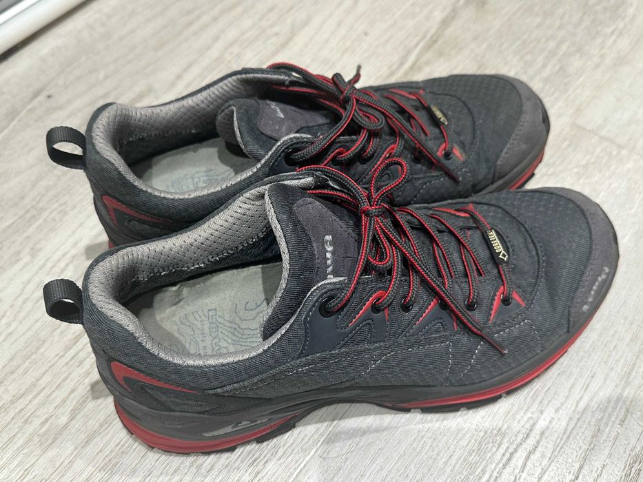 Туристически обувки Lowa FERROX GTX LO