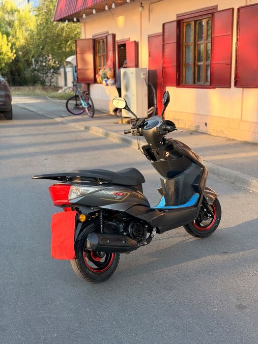 Мопед м8 про 175куб