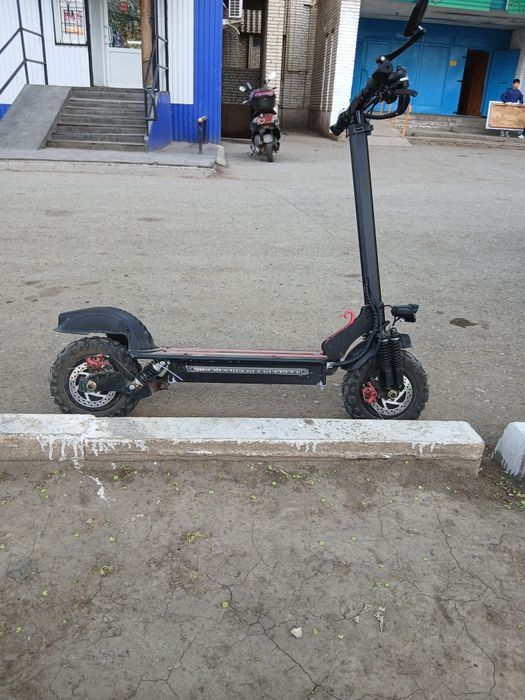 Продам электро самокат