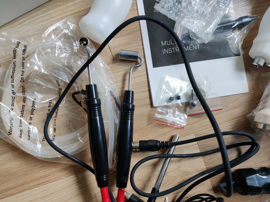 Aparat Multifunctional Infrumusetare Beauty Weelko F815 NOU in Cutie