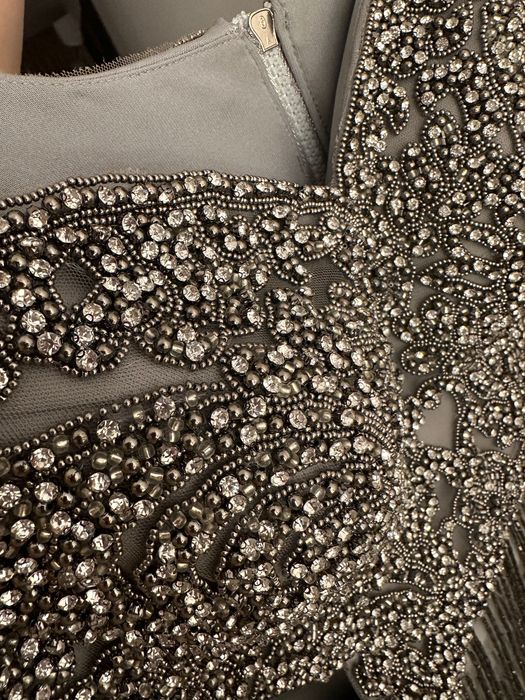 Rochie bijuterie