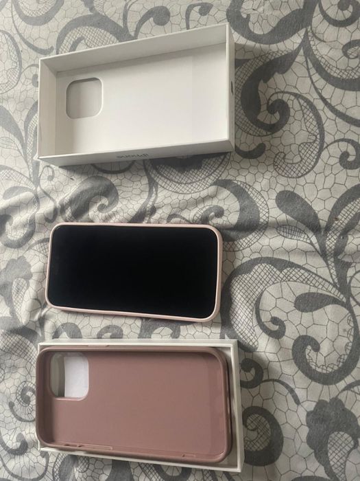 Vand Iphone 14 Pro Max. 82 viața la baterie, inpecabil, cu protectie