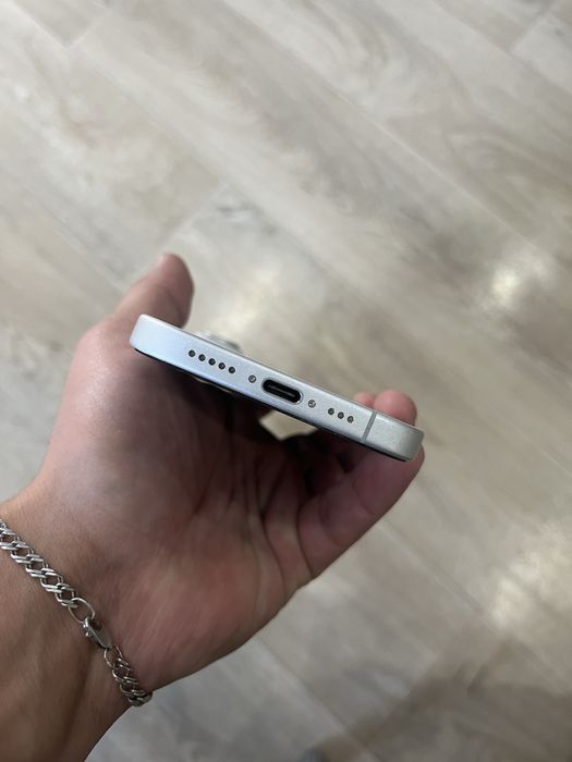 Продам 16 айфон 128гб