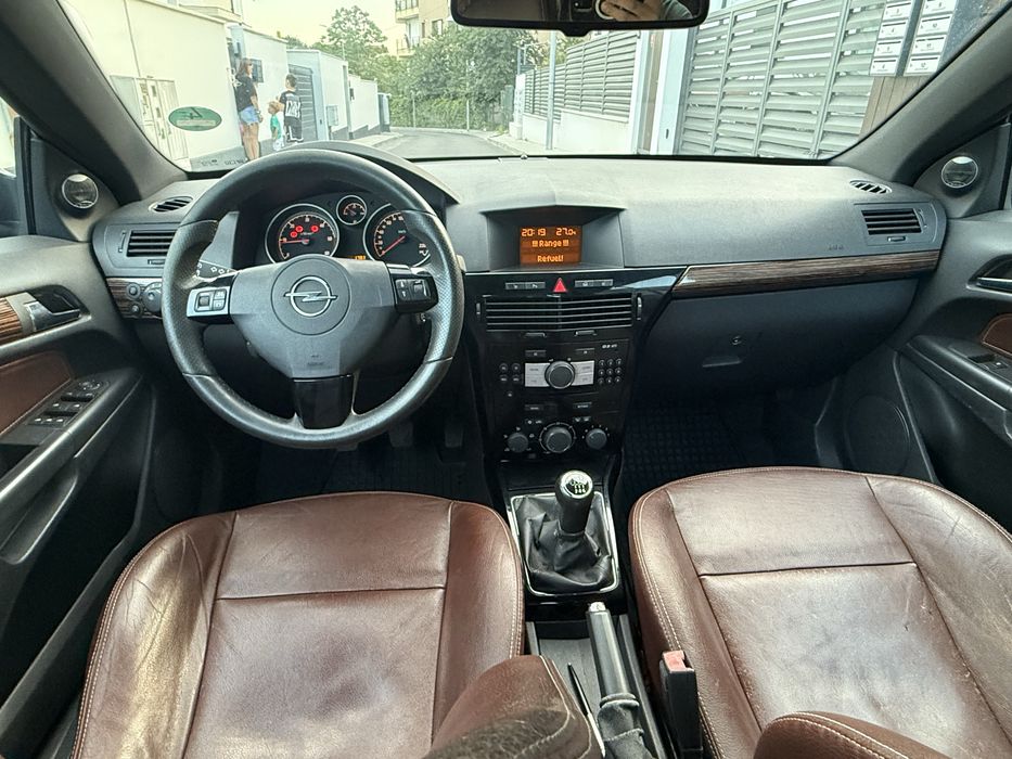 Opel astra H cabrio
