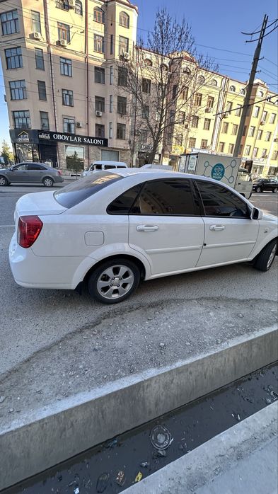 Gentra Elegant Plus A/T