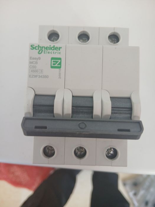 Автамат 50А 3х фазный