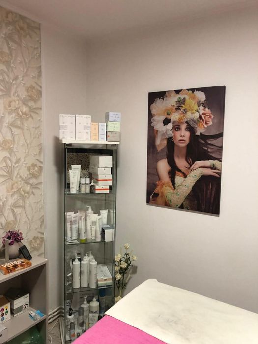 Particular închiriez post pentru frizerie  și manichiură